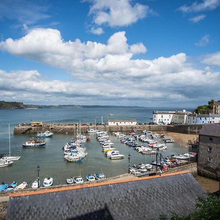 Goscar Court - 1 Bedroom Apartment - Tenby Bagian luar foto
