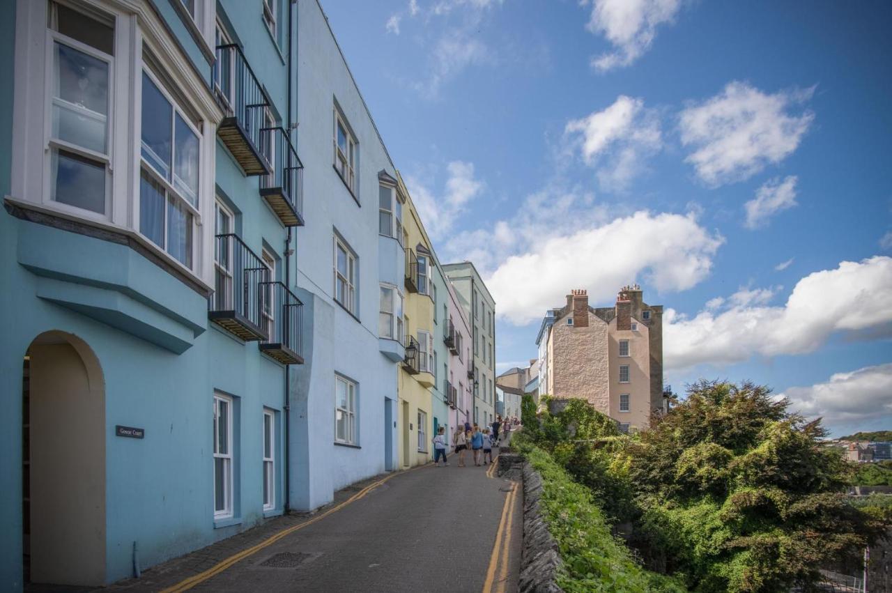 Goscar Court - 1 Bedroom Apartment - Tenby Bagian luar foto
