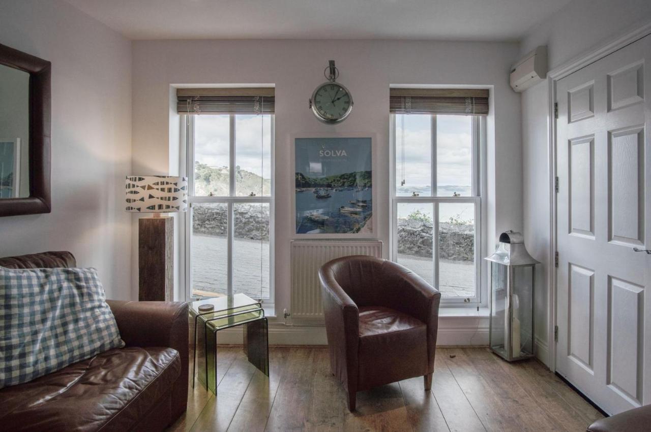 Goscar Court - 1 Bedroom Apartment - Tenby Bagian luar foto