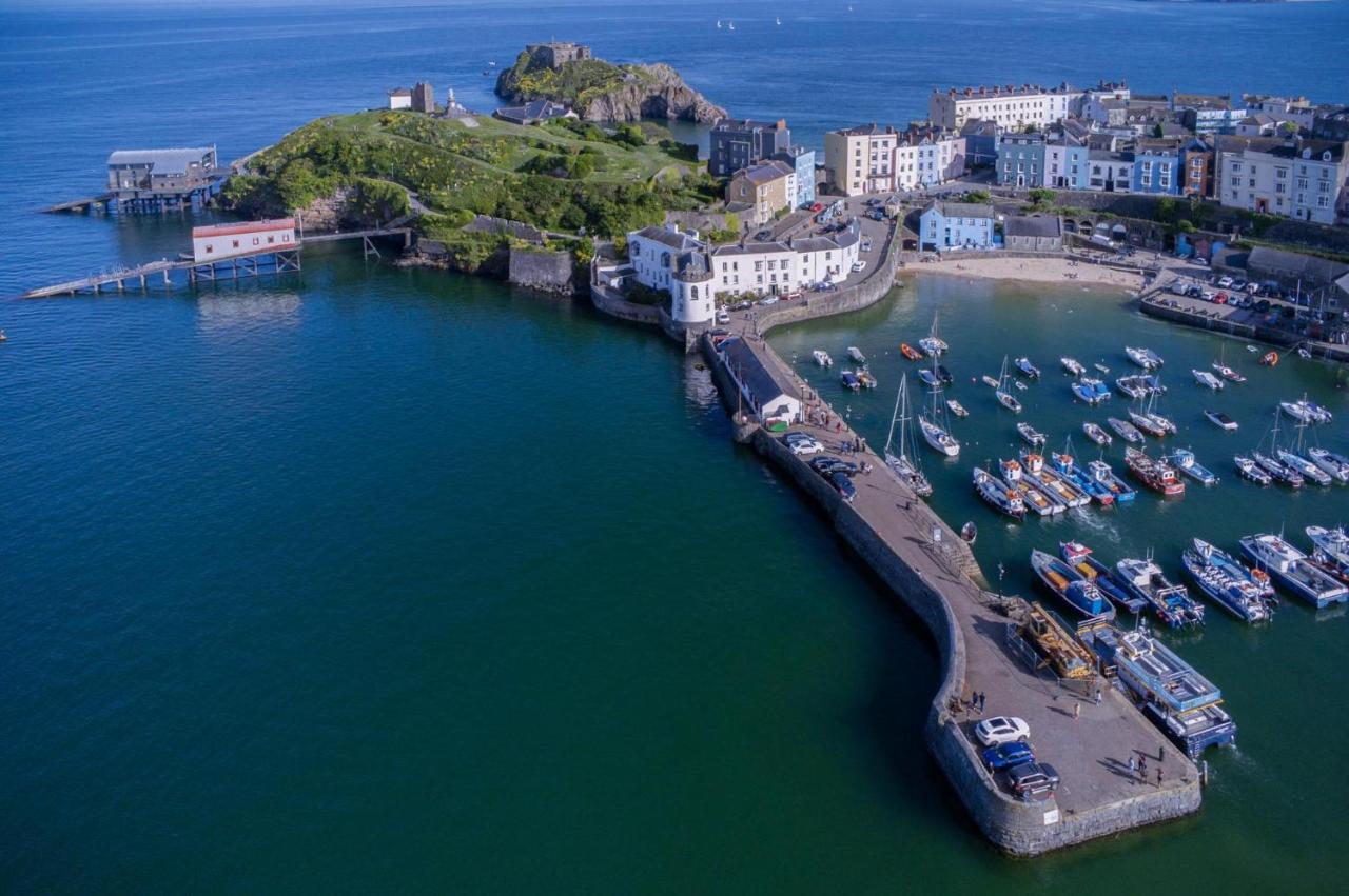 Goscar Court - 1 Bedroom Apartment - Tenby Bagian luar foto